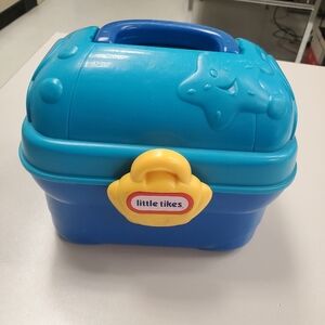 Little Tikes Tackle Box and accessories